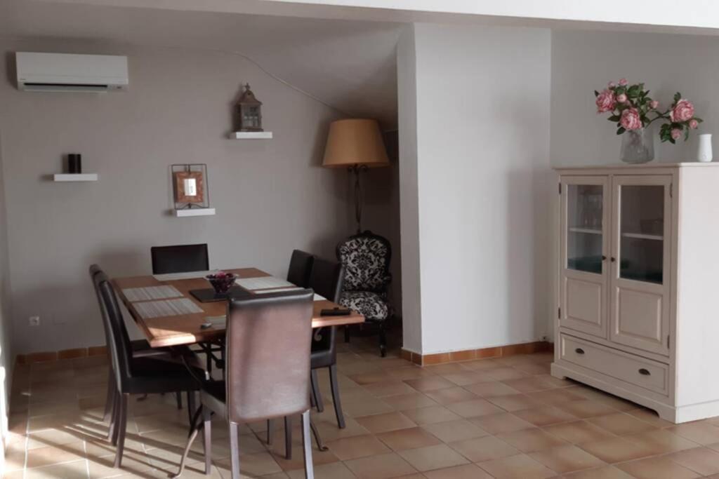 Appartement Spacieux Et Chaleureux A Grasse Buitenkant foto
