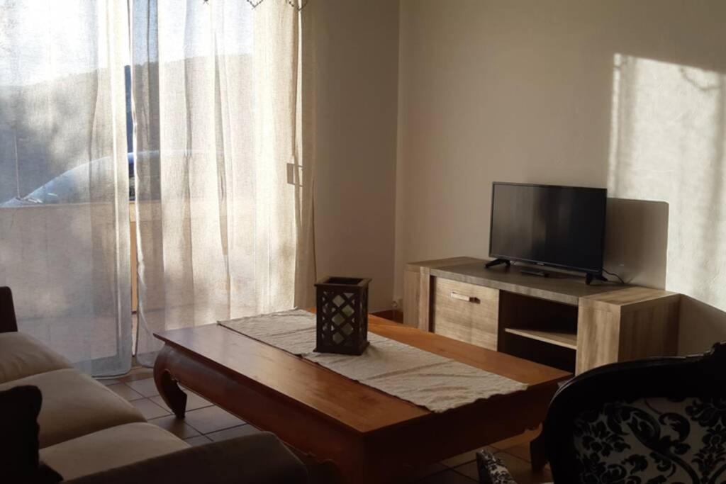Appartement Spacieux Et Chaleureux A Grasse Buitenkant foto