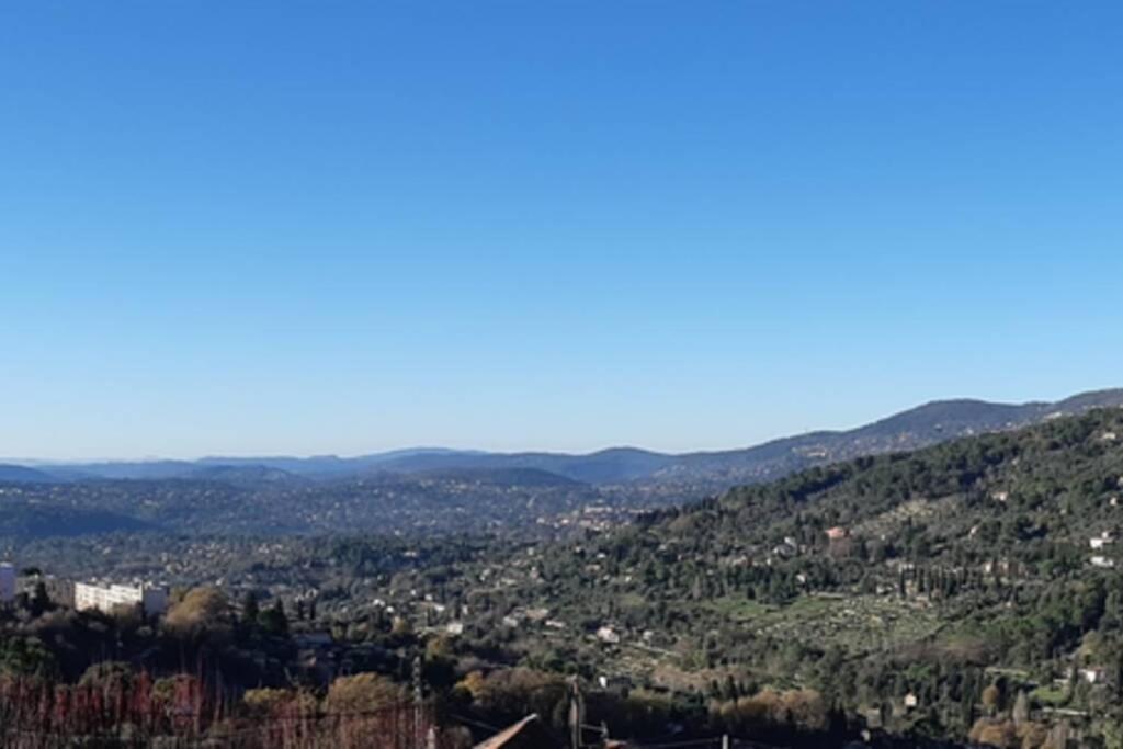 Appartement Spacieux Et Chaleureux A Grasse Buitenkant foto